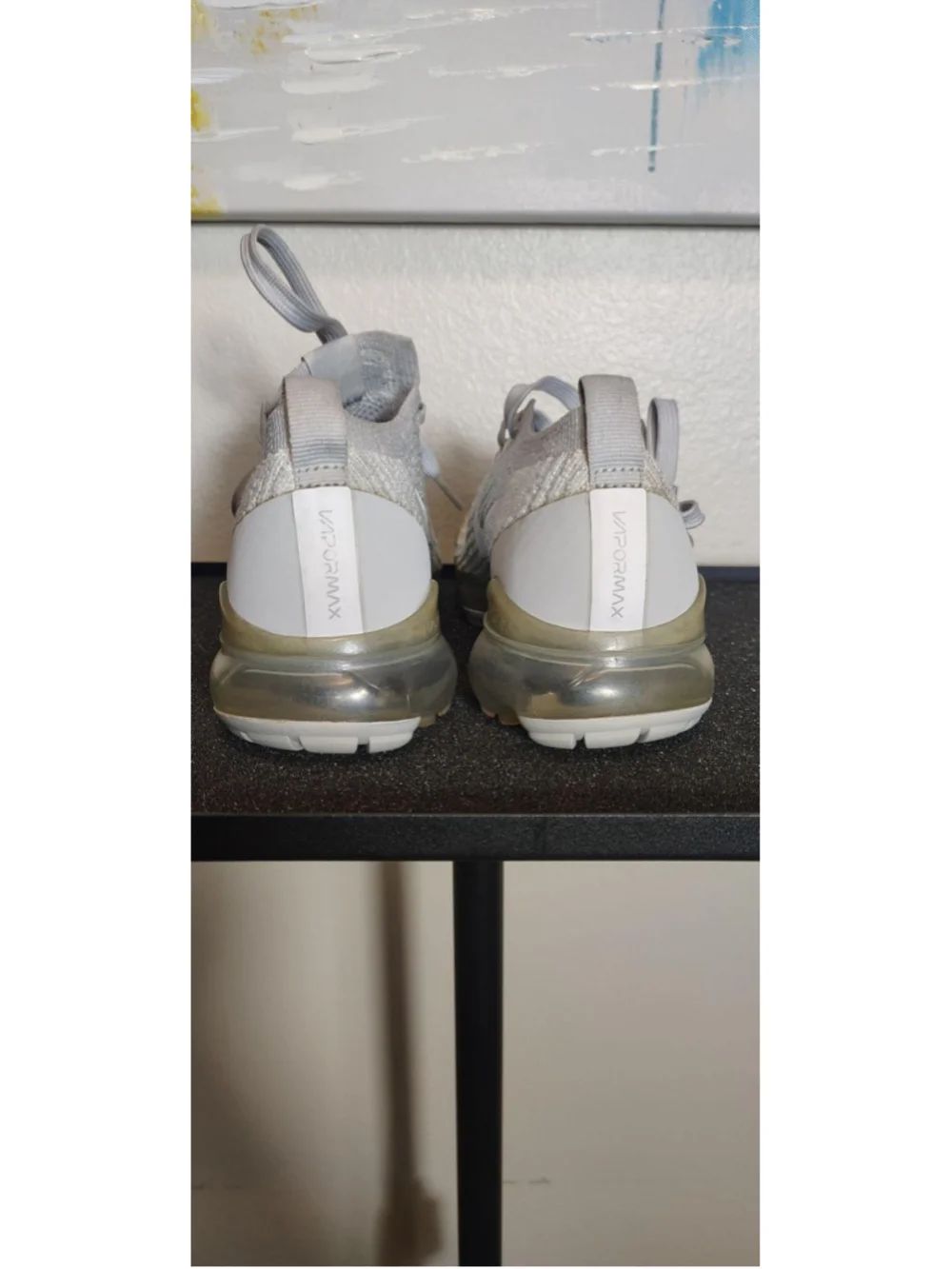 Nike Air VaporMax Flyknit 2 Shoes Womens Size 6 Gray Knit Sneakers AJ6910-100 - Picture 2 of 9